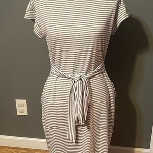White and Gray Tie Front Mini Dress with Short Sleeves